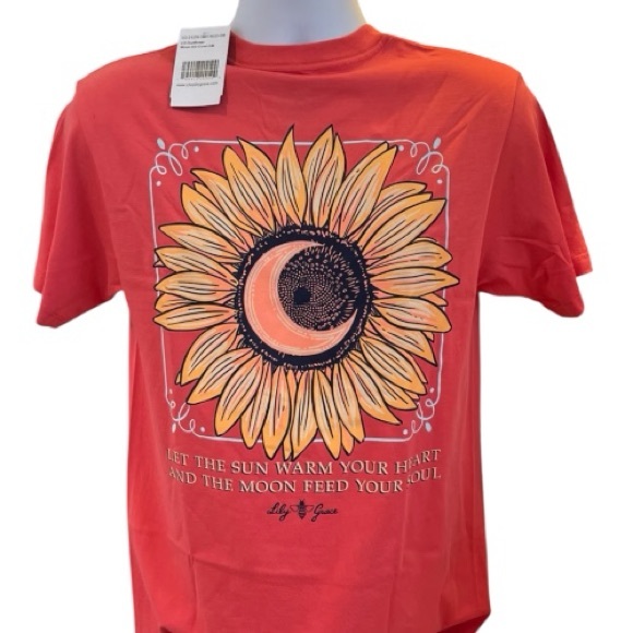 Lily Grace Tops - Lily Grace Sunflower & Crescent Moon Coral T-Shirt front chest pocket Nee L & XL